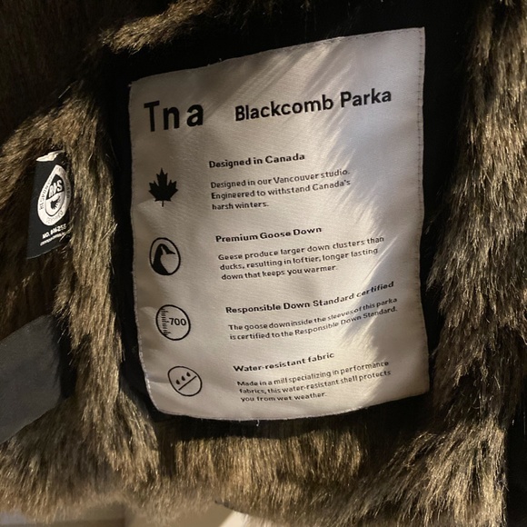 TNA Black Water-Resistant Parka Size XS - Picture 3 of 3